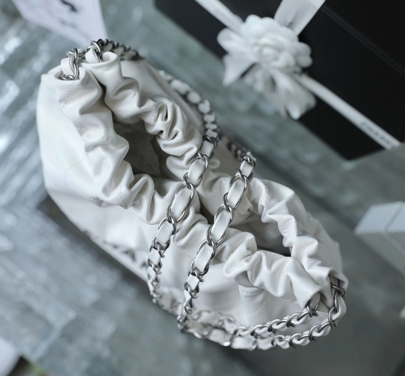 Chanel Shopping Bags 4017-0402