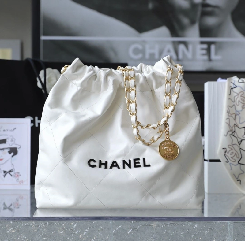 Chanel Shopping Bags 4017-0403