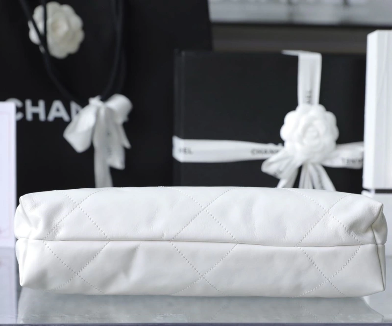 Chanel Shopping Bags 4017-0403