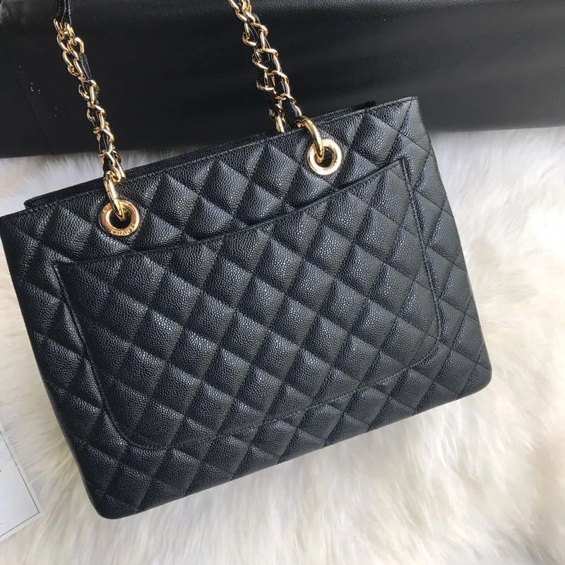 Chanel Shopping Bags 4017-0442