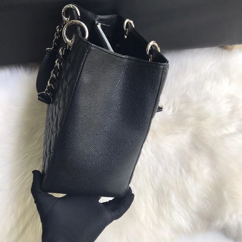 Chanel Shopping Bags 4017-0443