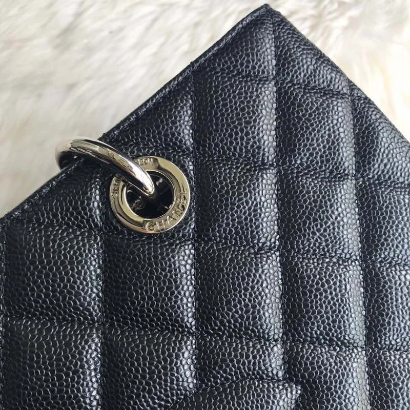 Chanel Shopping Bags 4017-0443