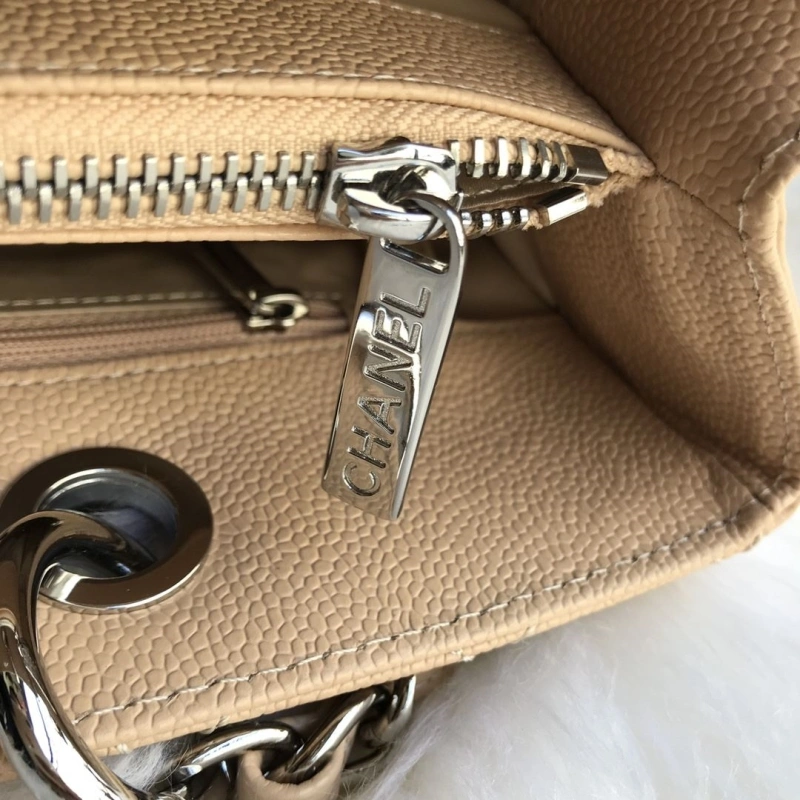 Chanel Shopping Bags 4017-0444