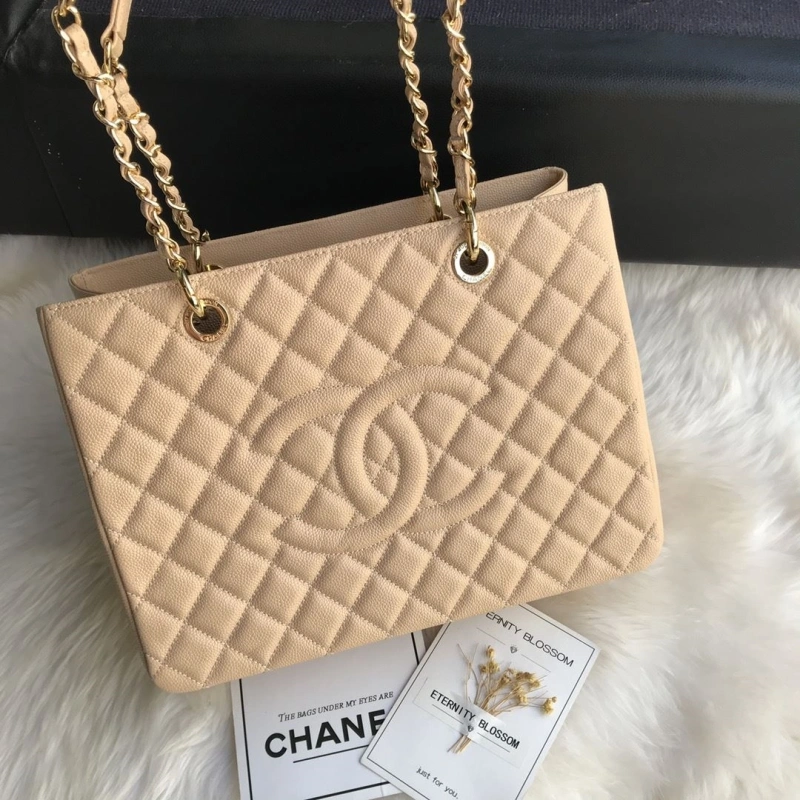Chanel Shopping Bags 4017-0445