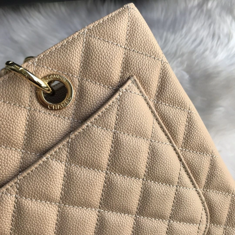 Chanel Shopping Bags 4017-0445