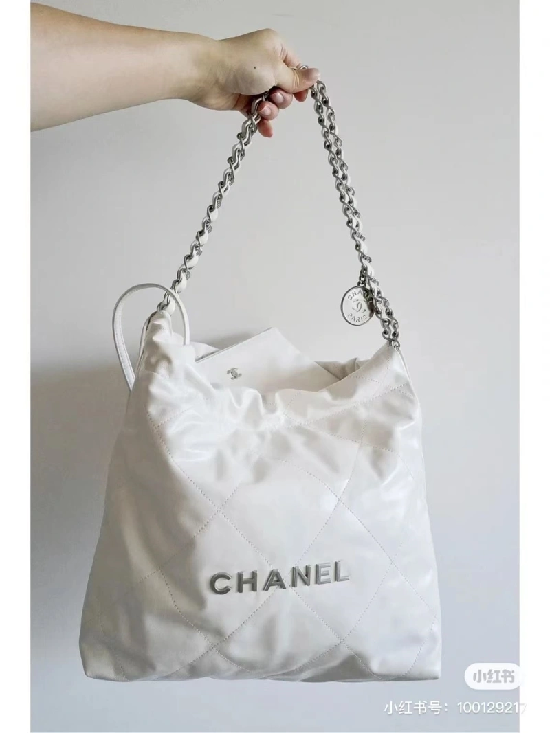 Chanel Shopping Bags 4017-0454