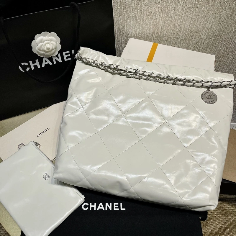 Chanel Shopping Bags 4017-0455
