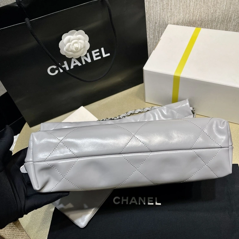 Chanel Shopping Bags 4017-0456