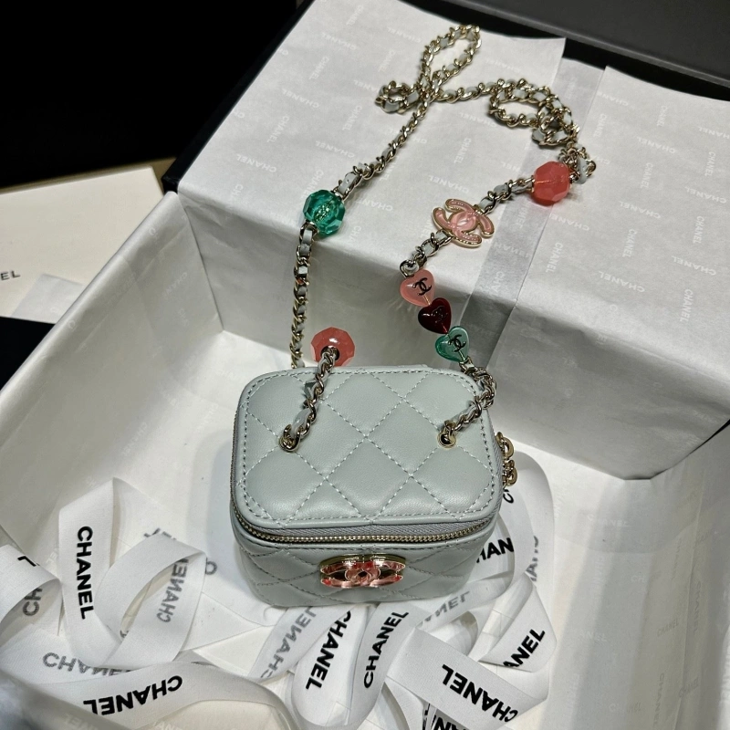 Chanel Cosmetic Bags 4017-0466