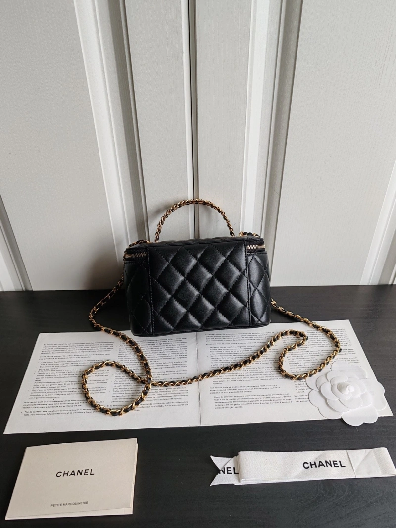 Chanel Cosmetic Bags 4017-0499