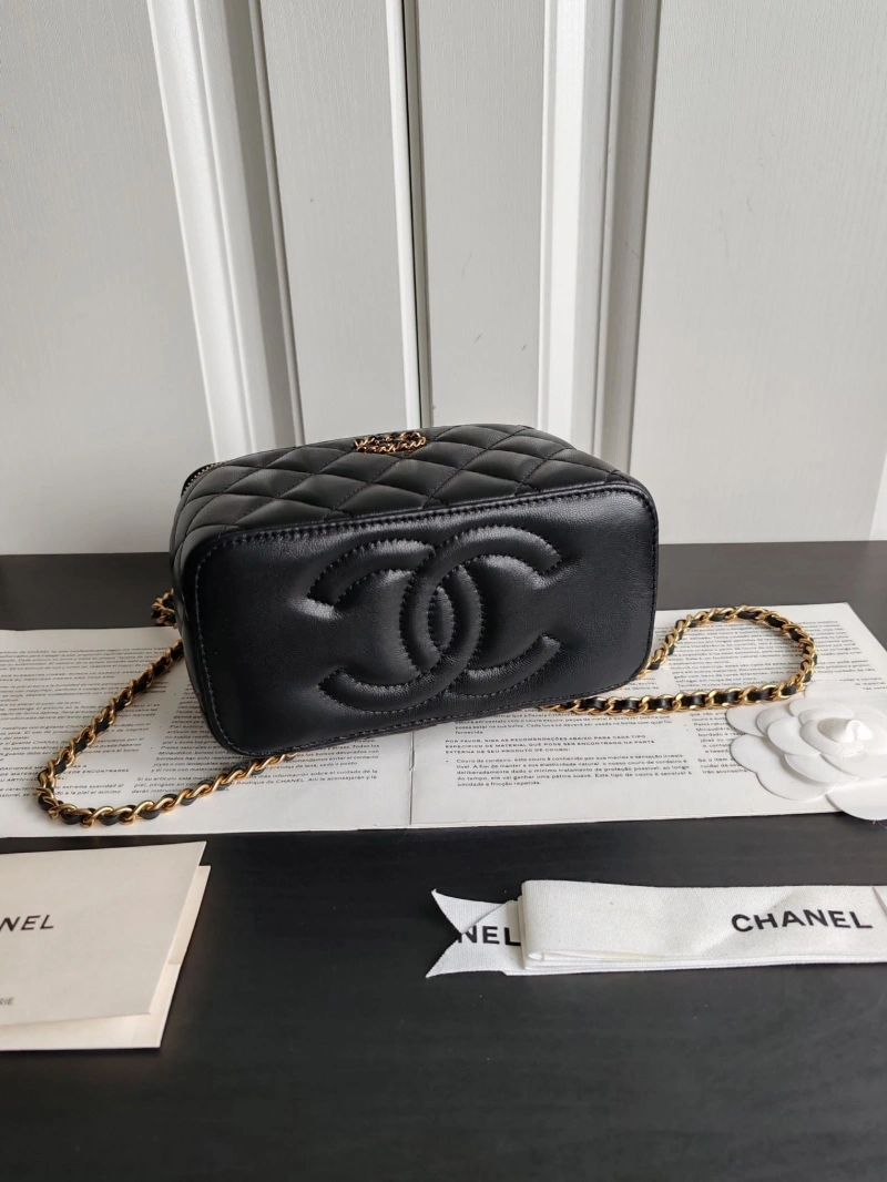 Chanel Cosmetic Bags 4017-0499