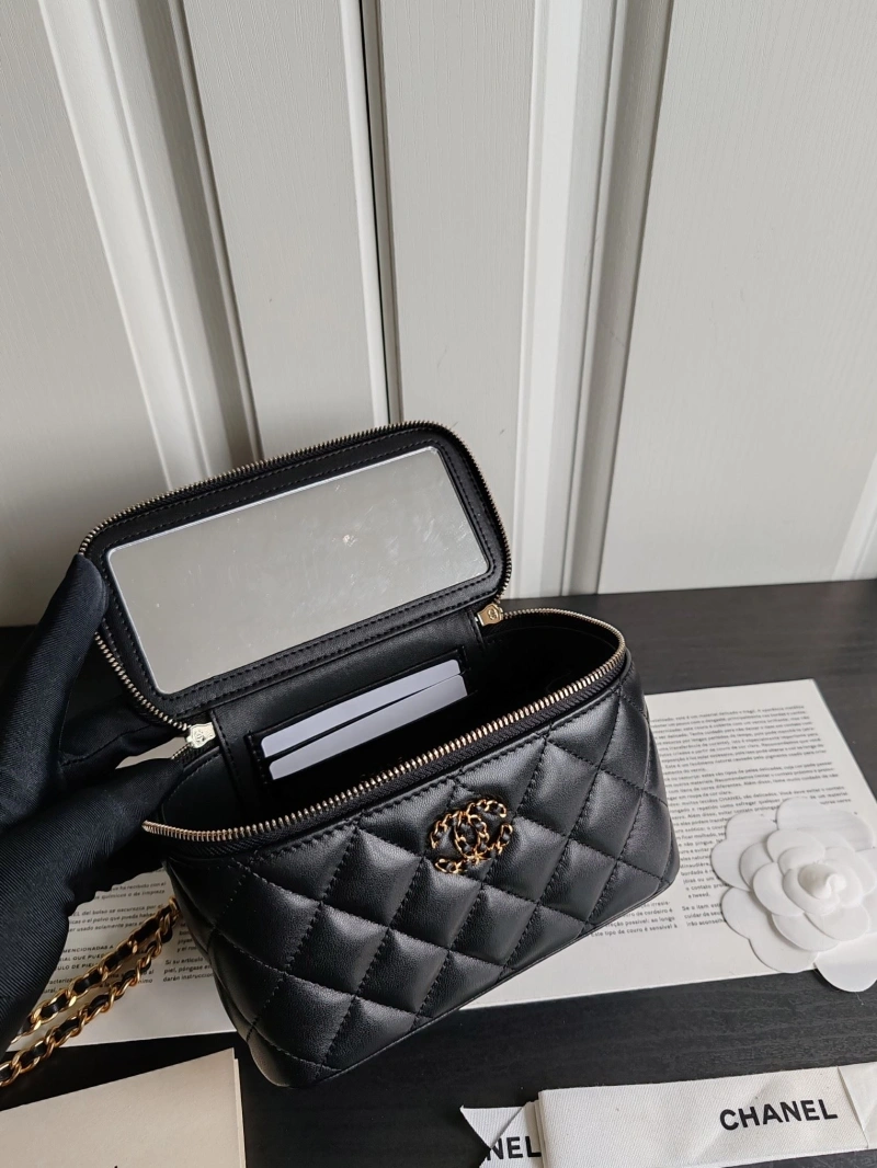 Chanel Cosmetic Bags 4017-0499