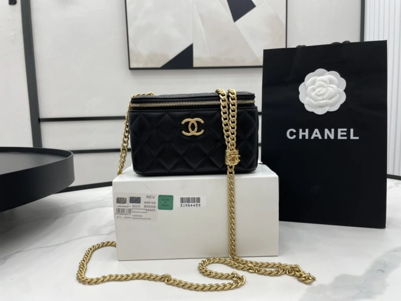 Chanel Cosmetic Bags 4017-0510