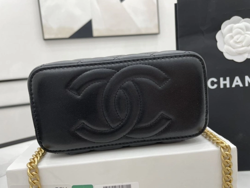 Chanel Cosmetic Bags 4017-0510