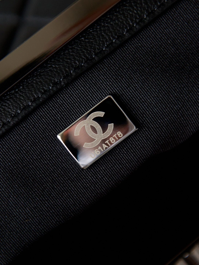 Chanel Shopping Bags 4017-0535