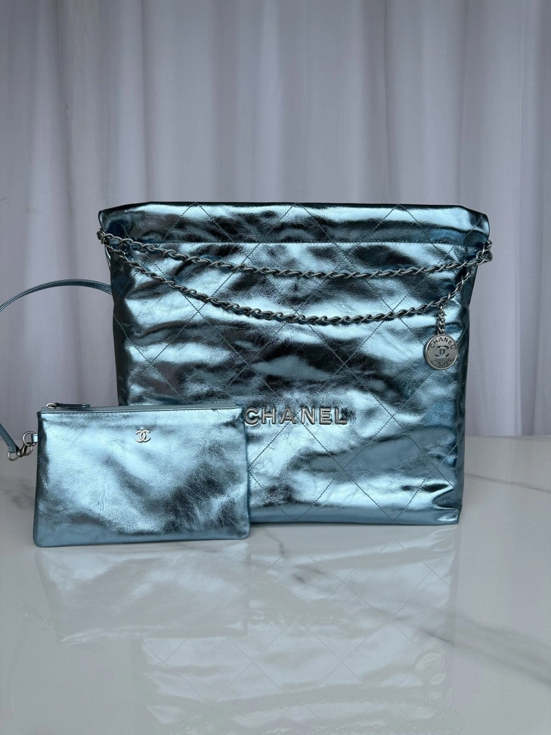 Chanel Shopping Bags 4017-0585