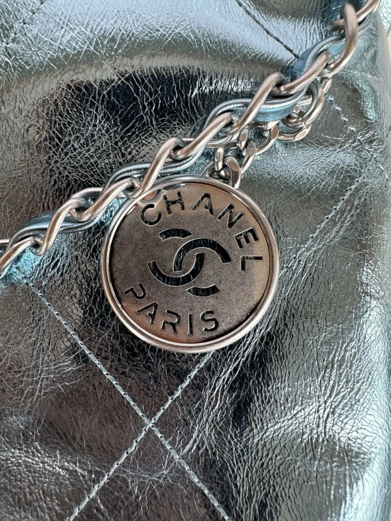 Chanel Shopping Bags 4017-0586