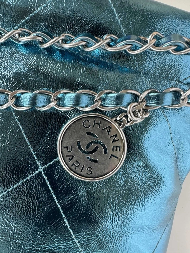 Chanel Shopping Bags 4017-0589