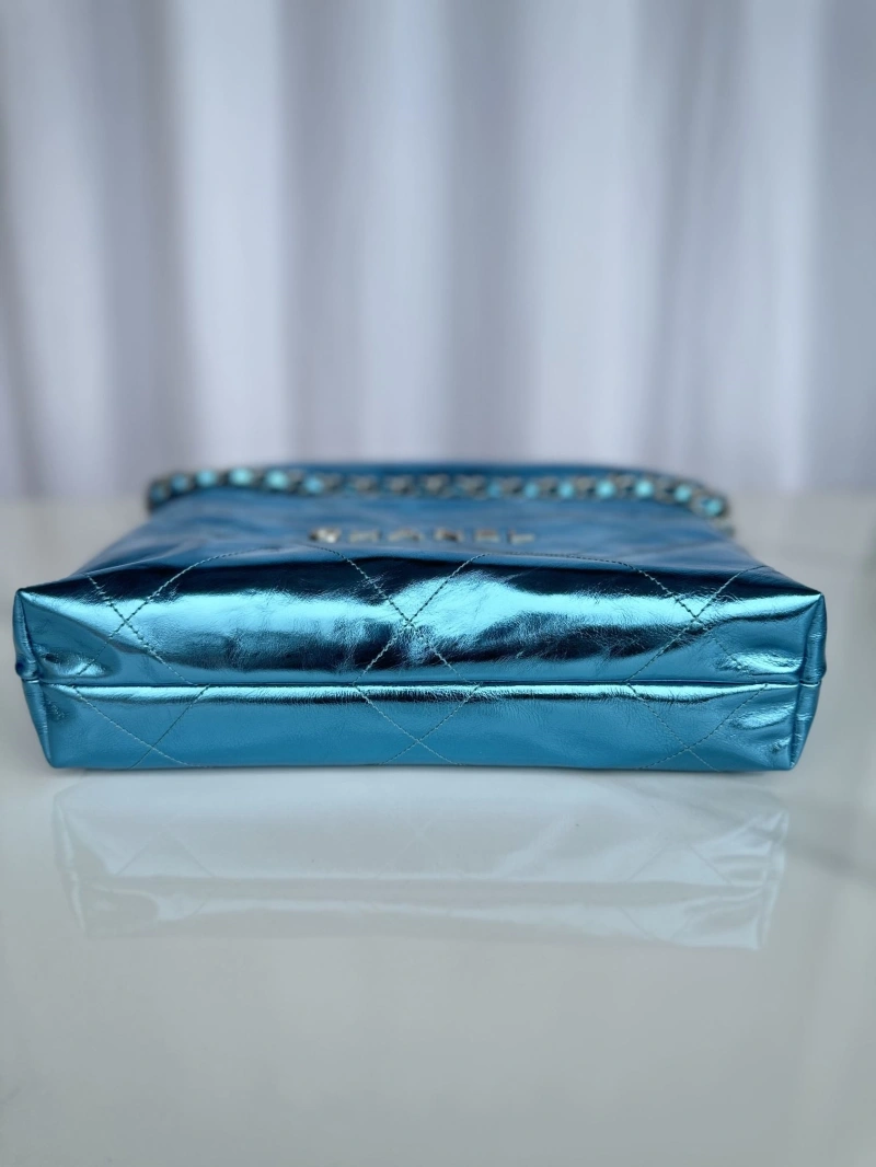 Chanel Shopping Bags 4017-0590