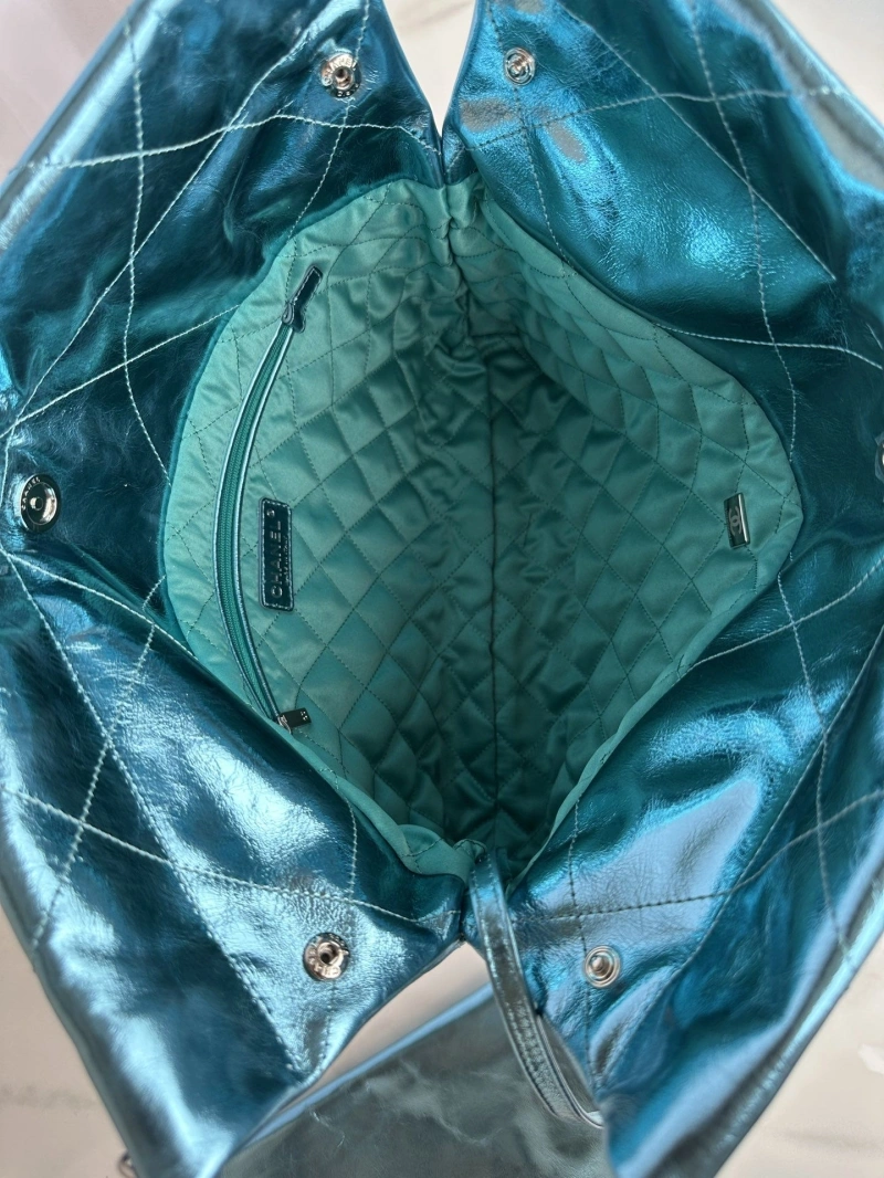 Chanel Shopping Bags 4017-0590