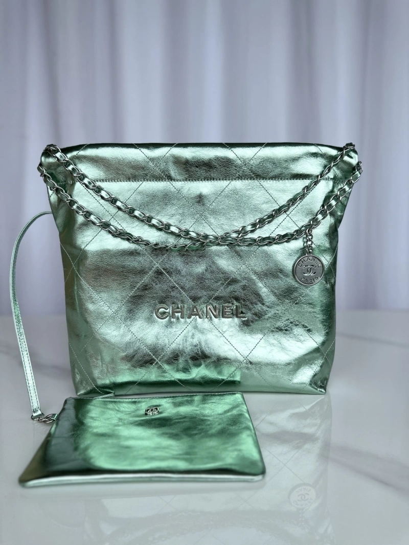 Chanel Shopping Bags 4017-0592