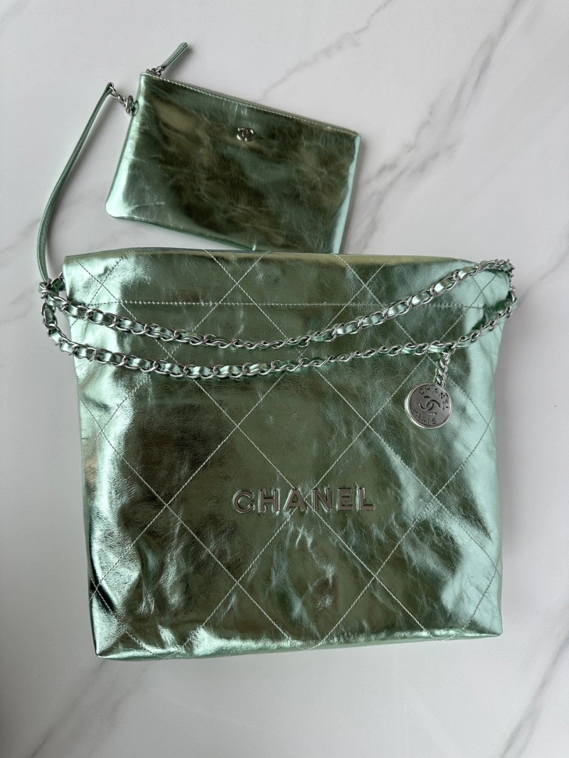 Chanel Shopping Bags 4017-0592