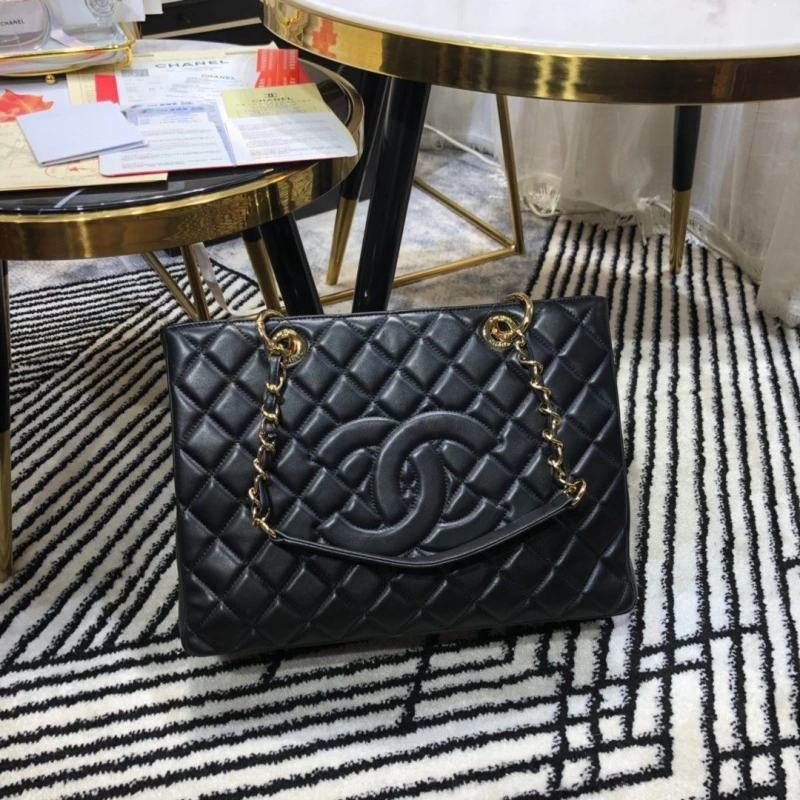 Chanel Shopping Bags 4017-0608