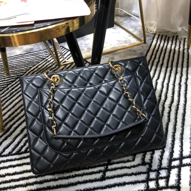 Chanel Shopping Bags 4017-0608