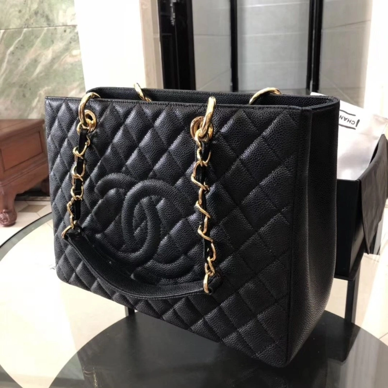 Chanel Shopping Bags 4017-0610