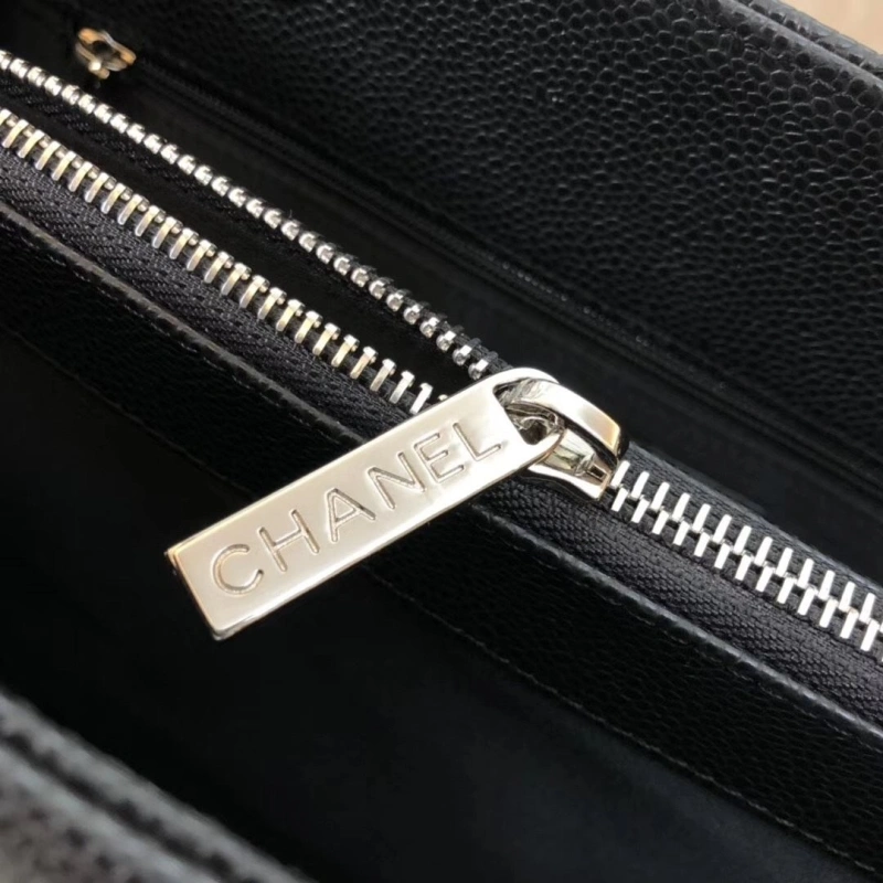 Chanel Shopping Bags 4017-0611