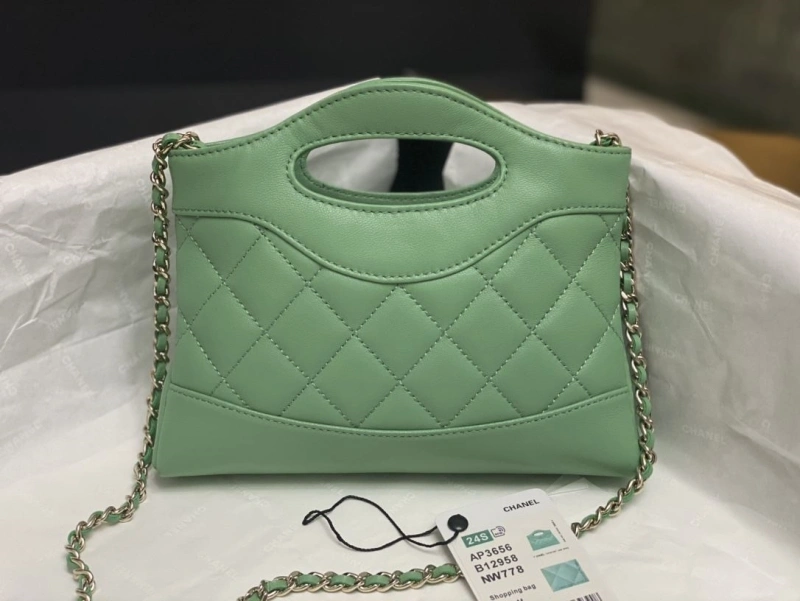 Chanel Shopping Bags 4017-0650