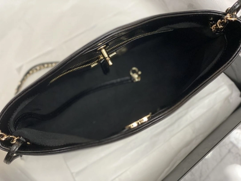 Chanel Shopping Bags 4017-0653