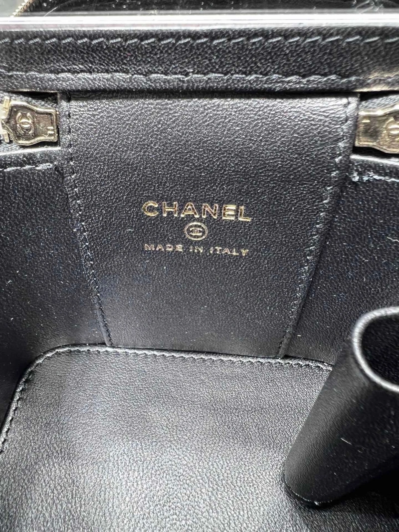 Chanel Cosmetic Bags 4017-0701