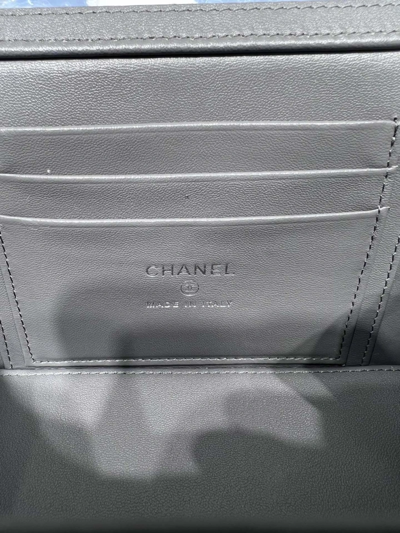 Chanel Cosmetic Bags 4017-0703