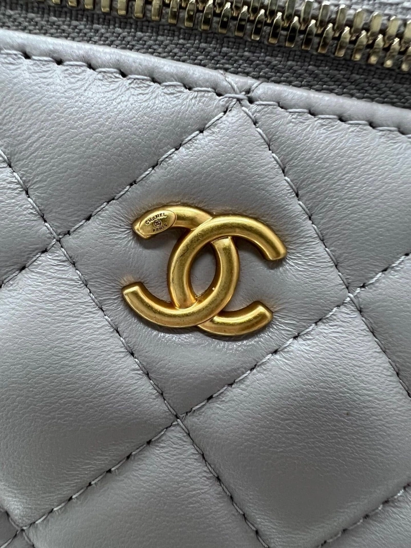 Chanel Cosmetic Bags 4017-0705