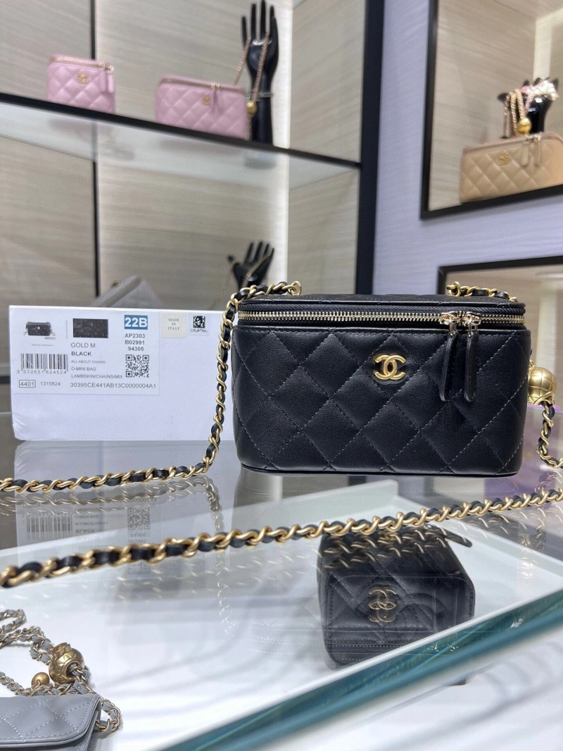 Chanel Cosmetic Bags 4017-0710