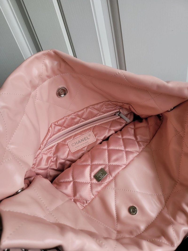 Chanel Shopping Bags 4017-0744