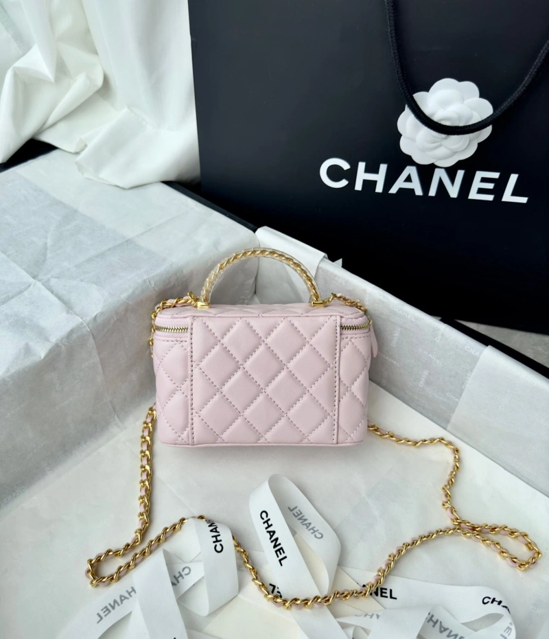 Chanel Cosmetic Bags 4017-0760