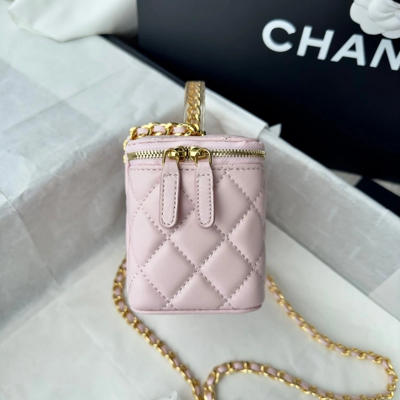 Chanel Cosmetic Bags 4017-0760