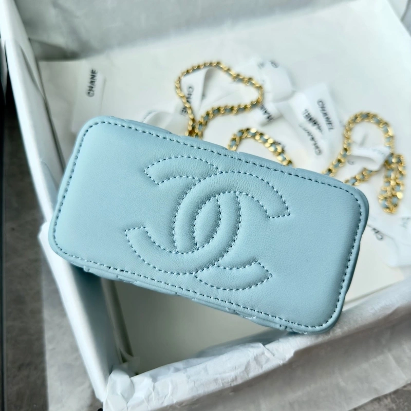 Chanel Cosmetic Bags 4017-0761