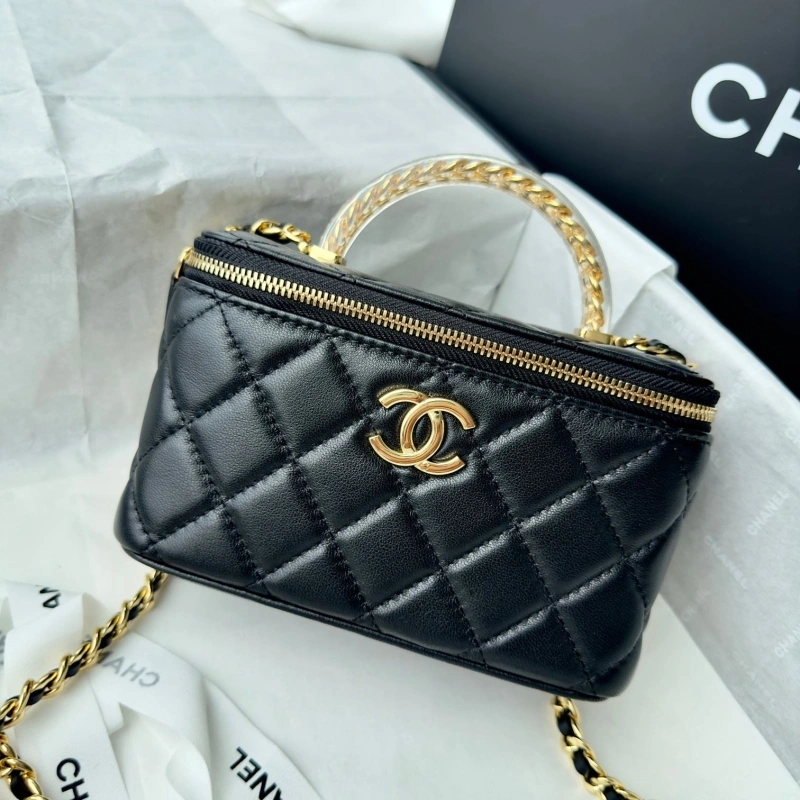 Chanel Cosmetic Bags 4017-0763