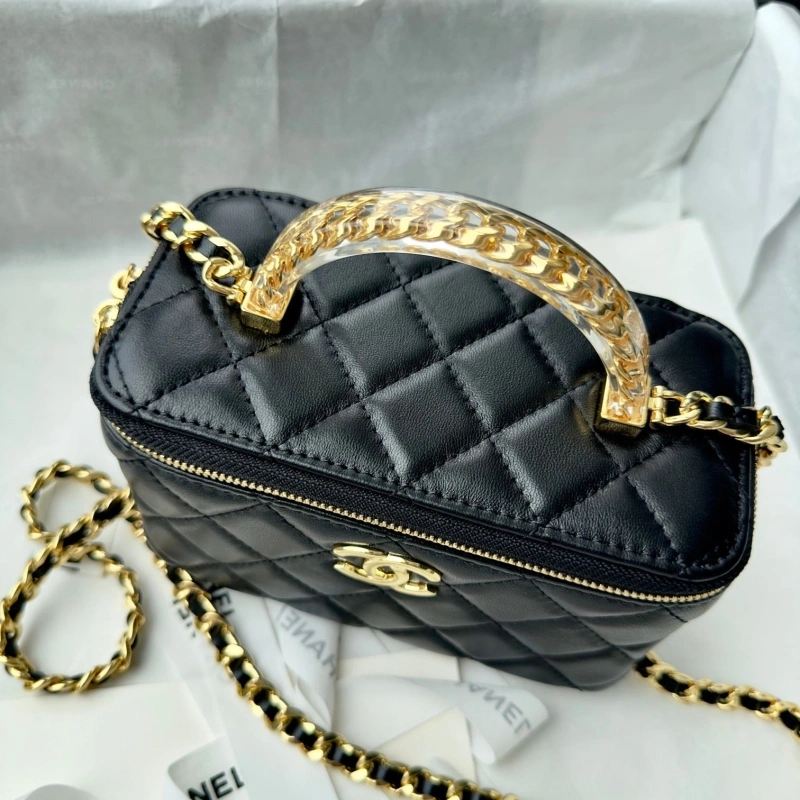 Chanel Cosmetic Bags 4017-0763