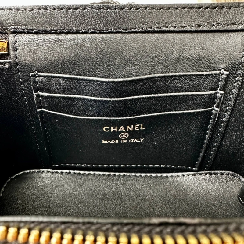 Chanel Cosmetic Bags 4017-0763