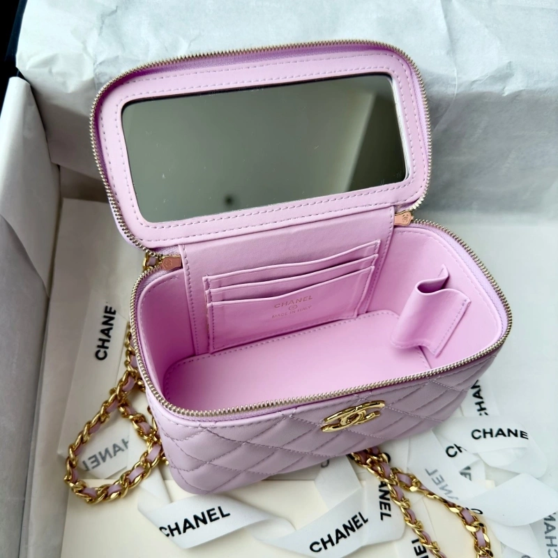 Chanel Cosmetic Bags 4017-0764