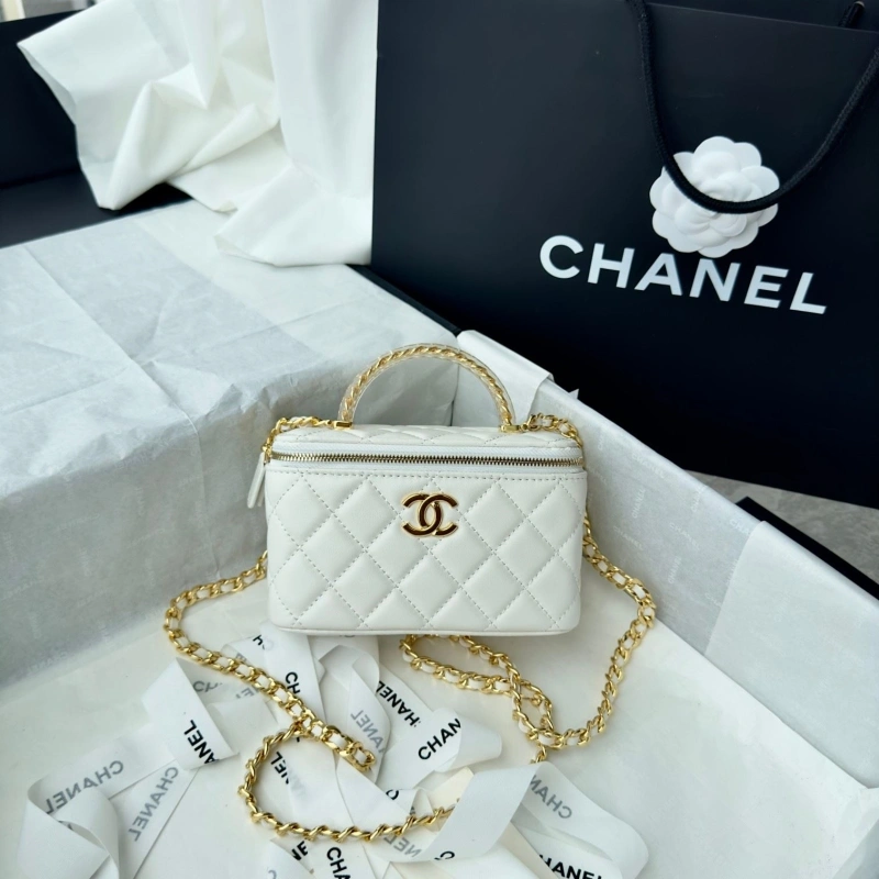 Chanel Cosmetic Bags 4017-0765