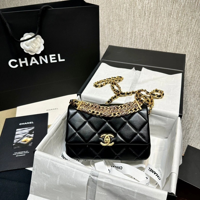 Chanel 19 Bags 4017-0777