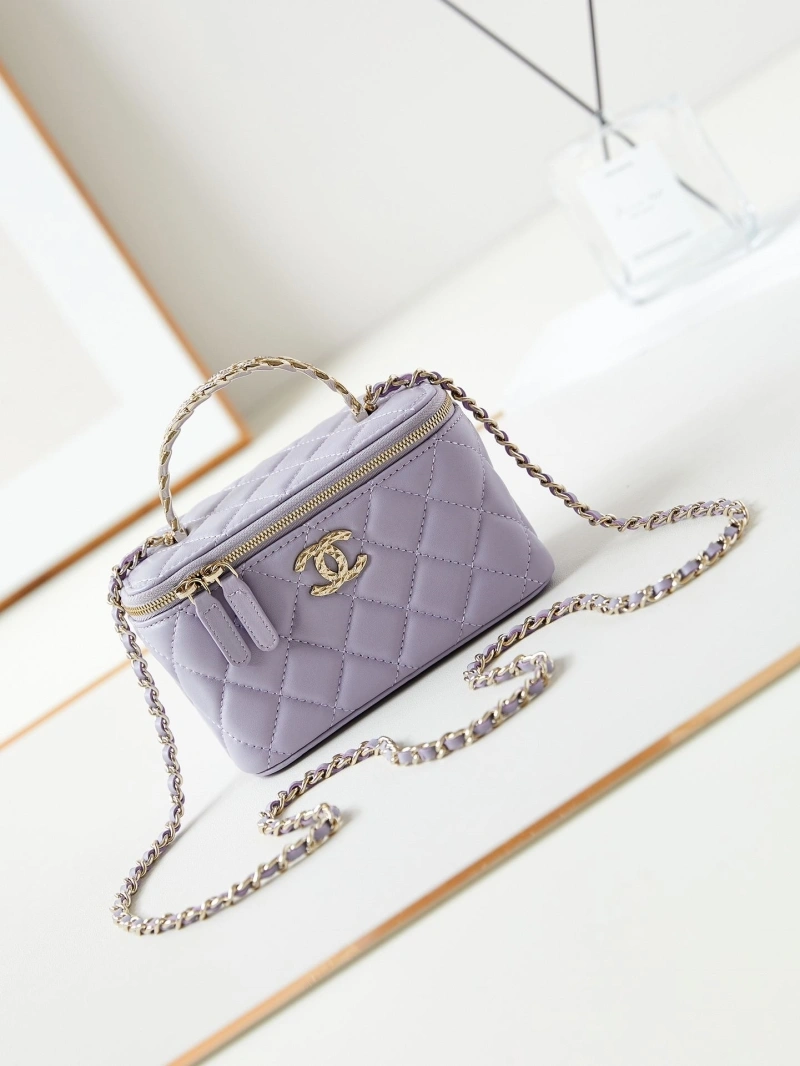 Chanel Cosmetic Bags 4017-0812