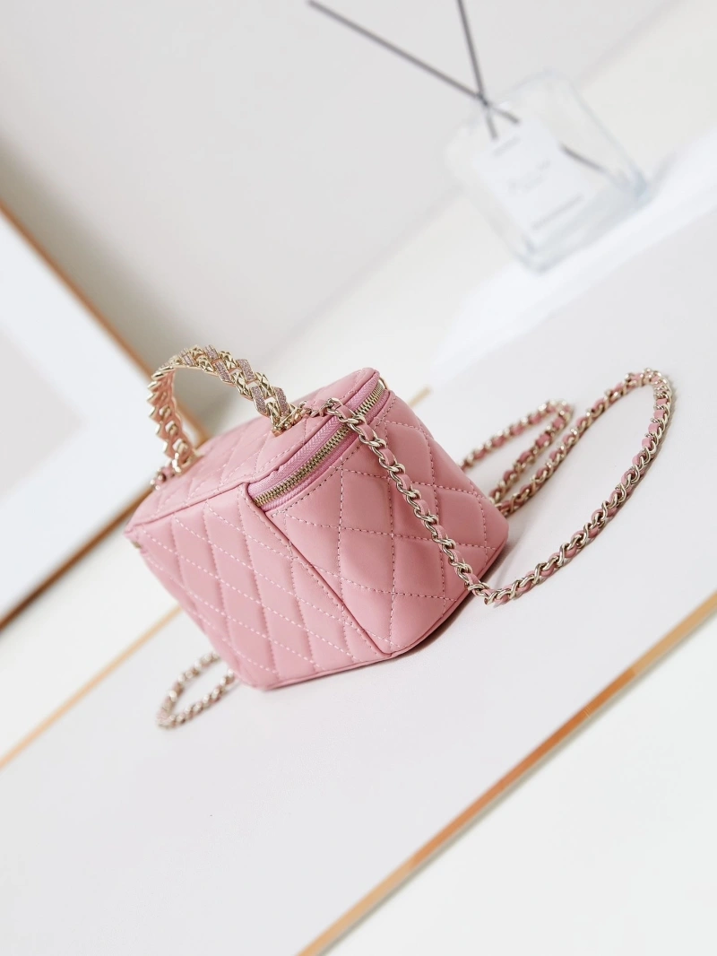 Chanel Cosmetic Bags 4017-0815