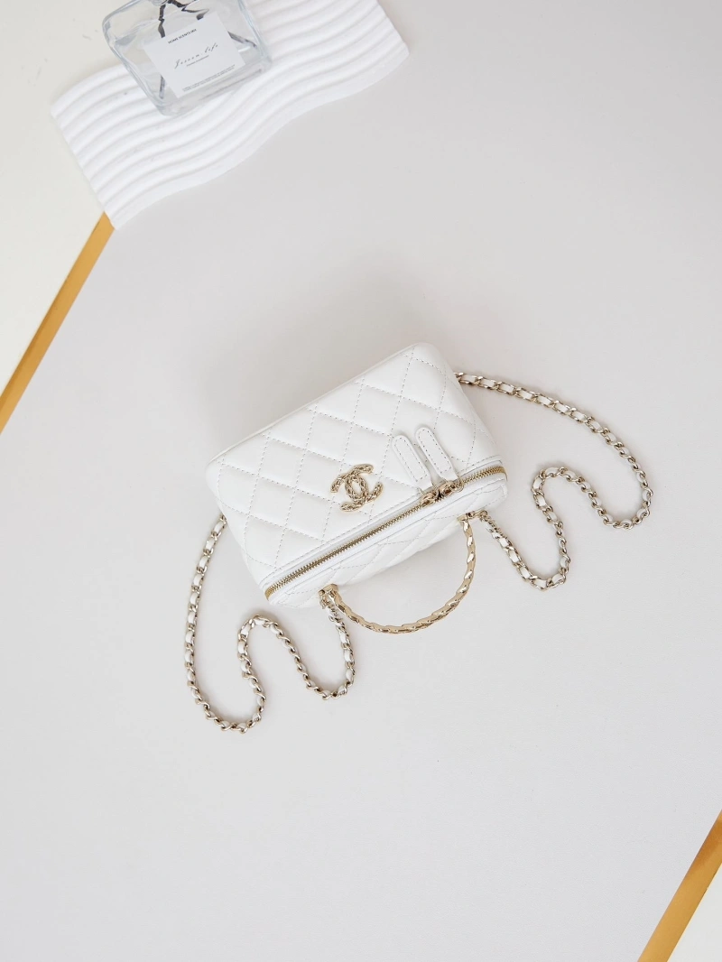 Chanel Cosmetic Bags 4017-0816