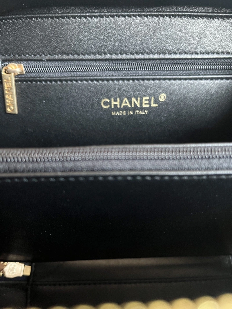 Chanel Cosmetic Bags 4017-0821